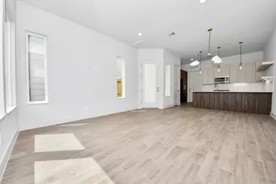 13109 Moncloa Drive, Houston, TX 77047 - Photo 12
