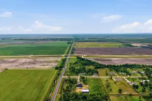 1313 County Rd 48662, Dayton, TX 77535 - Photo 30
