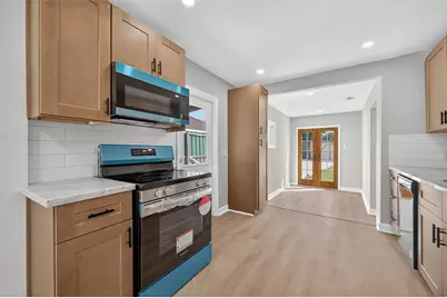 889 Chas Lane, Houston, TX 77091 - Photo 6