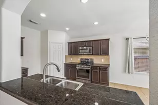 7315 Lyndhurst Village Ln, Spring, TX 77379 - Photo 12