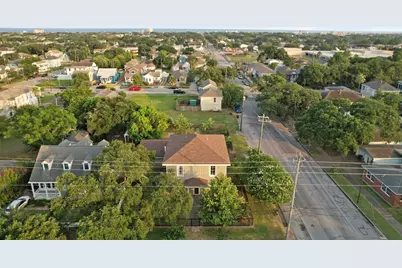 3427 Avenue L, Galveston, TX 77550 - Photo 26
