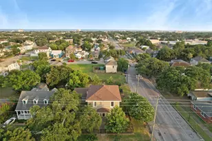 3427 Avenue L, Galveston, TX 77550 - Photo 26