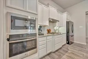 4815 Tascosa Ln, League City, TX 77573 - Photo 14