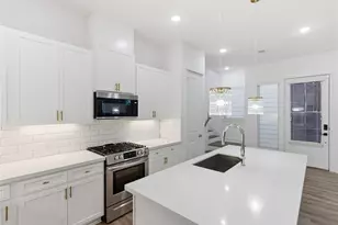 4605 Lavatera St, Houston, TX 77018 - Photo 20