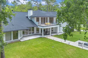 1 E Wedgewood Glen, The Woodlands, TX 77381 - Photo 34