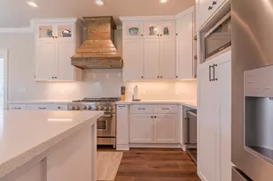 11642 Sea Butterfly, Galveston, TX 77554 - Photo 12