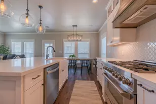 11642 Sea Butterfly, Galveston, TX 77554 - Photo 14