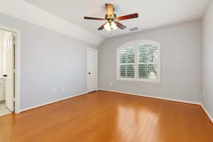 9815 Audubon Park Dr, Spring, TX 77379 - Photo 32