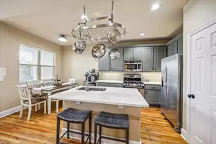 210 Grove St, Houston, TX 77020 - Photo 10