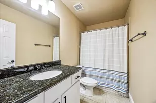 210 Grove St, Houston, TX 77020 - Photo 20
