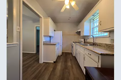 2527 Willowby Drive, Houston, TX 77008 - Photo 14