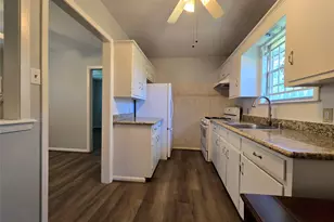 2527 Willowby Dr, Houston, TX 77008 - Photo 14