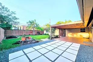 2527 Willowby Dr, Houston, TX 77008 - Photo 12