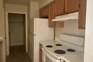 9797 Leawood Blvd, Houston, TX 77099 - Photo 8