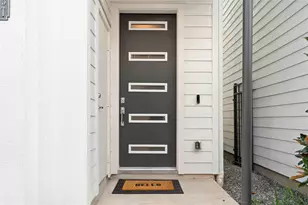 1013 Erin St, Houston, TX 77009 - Photo 2