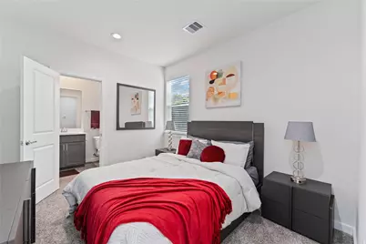 1013 Erin Street #T, Houston, TX 77009 - Photo 12