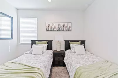 1013 Erin Street #T, Houston, TX 77009 - Photo 16