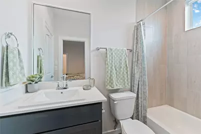 1013 Erin Street #T, Houston, TX 77009 - Photo 14