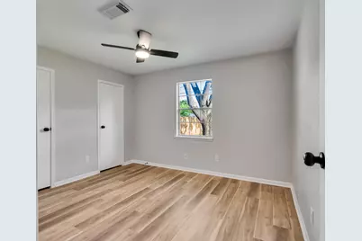 2613 7th Avenue N, Texas City, TX 77590 - Photo 14