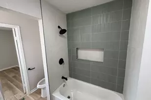 2613 7th Ave N, Texas City, TX 77590 - Photo 12
