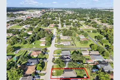 2613 7th Avenue N, Texas City, TX 77590 - Photo 38
