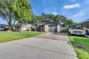 2613 7th Ave N, Texas City, TX 77590 - Photo 34