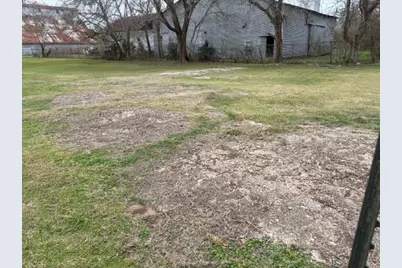 412 Williams Street, Sealy, TX 77474 - Photo 2