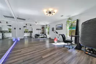 1120 Capron St, Houston, TX 77020 - Photo 10