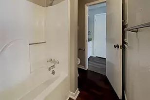 6737 Tournament Dr, Houston, TX 77069 - Photo 18