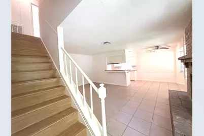 9706 Crestdale Circle, Houston, TX 77080 - Photo 16