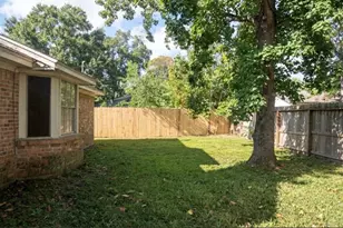 9706 Crestdale Cir, Houston, TX 77080 - Photo 6