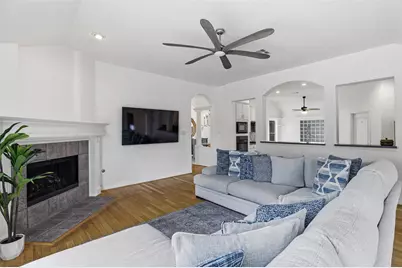 2426 Spellbrook Court, League City, TX 77573 - Photo 16