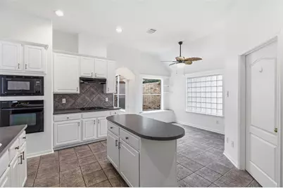 2426 Spellbrook Court, League City, TX 77573 - Photo 22