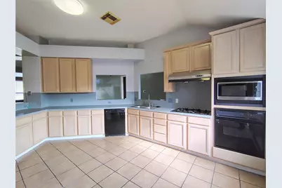 2950 Highland Lakes Drive, Missouri City, TX 77459 - Photo 10