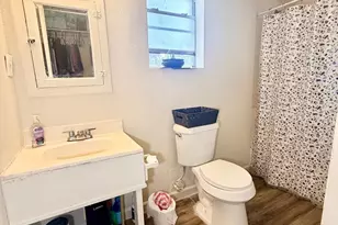 1213 Boswell St, Houston, TX 77009 - Photo 10