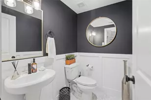 2409 Bevis St, Houston, TX 77008 - Photo 26