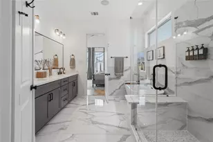 2409 Bevis St, Houston, TX 77008 - Photo 32