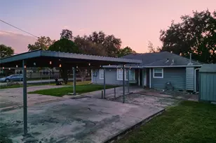 545 Henke St, Houston, TX 77020 - Photo 4