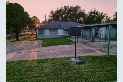 545 Henke Street, Houston, TX 77020 - Photo 6