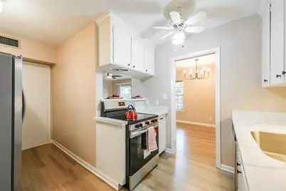 2824 Briarhurst Drive #24, Houston, TX 77057 - Photo 8