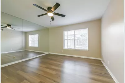 2824 Briarhurst Drive #24, Houston, TX 77057 - Photo 14