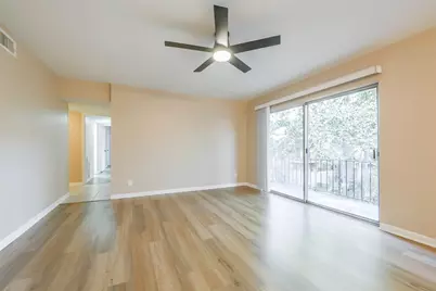 2824 Briarhurst Drive #24, Houston, TX 77057 - Photo 10