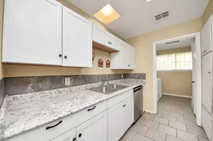 14523 Player St, Houston, TX 77045 - Photo 8