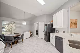 222 Doncaster St, Conroe, TX 77303 - Photo 10