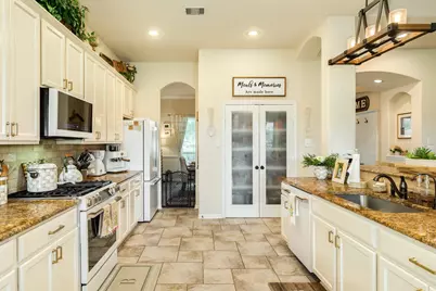 2316 Shalmar Drive, West Columbia, TX 77486 - Photo 20