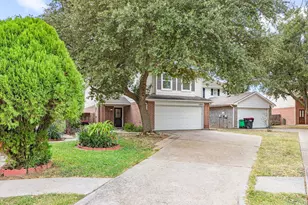 11843 Sunny Stream Dr, Tomball, TX 77375 - Photo 2