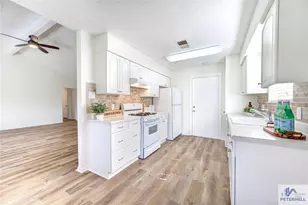 946 Three Forks Dr, Katy, TX 77450 - Photo 16