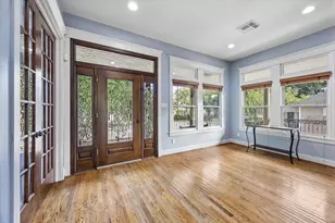 915 Oxford St, Houston, TX 77008 - Photo 8