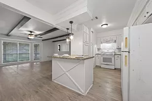 7718 Morley St, Houston, TX 77061 - Photo 20