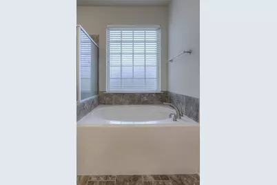3720 Daisy Lane, Huntsville, TX 77340 - Photo 16